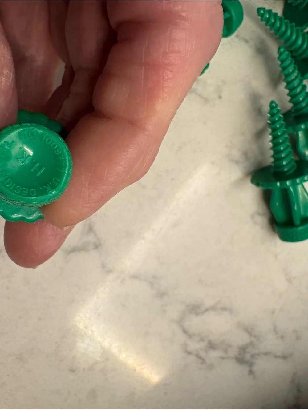Vintage green screw in corn on the cob holders. Set of 12 for 6 ears
